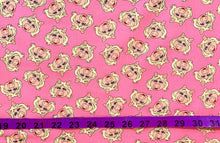 Charger l&#39;image dans la galerie, The Muppets Miss Piggy Pink Fabric - 1/2 Meter - Cotton Fabric
