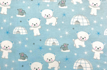 Charger l&#39;image dans la galerie, Polar Bears Flannel Fabric - 1/2 Meter
