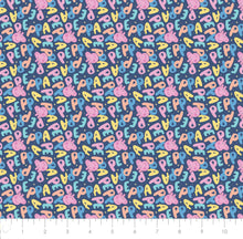 Charger l&#39;image dans la galerie, Peppa Pig - Peppa Face Toss - Navy Fabric - 1/2 Meter - Cotton Fabric
