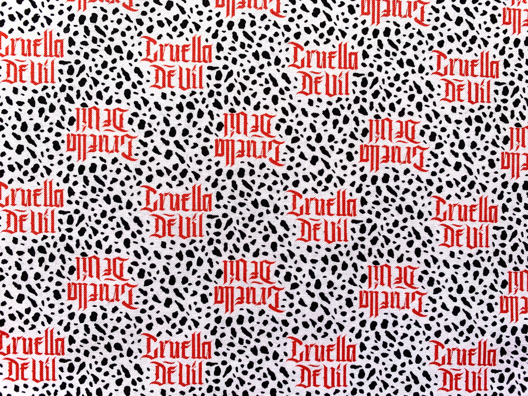 Disney Cruella De Vil Fashion Design Fabric - 1/2 Meter - Cotton Fabric