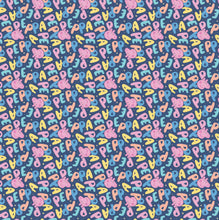 Charger l&#39;image dans la galerie, Peppa Pig - Peppa Face Toss - Navy Fabric - 1/2 Meter - Cotton Fabric
